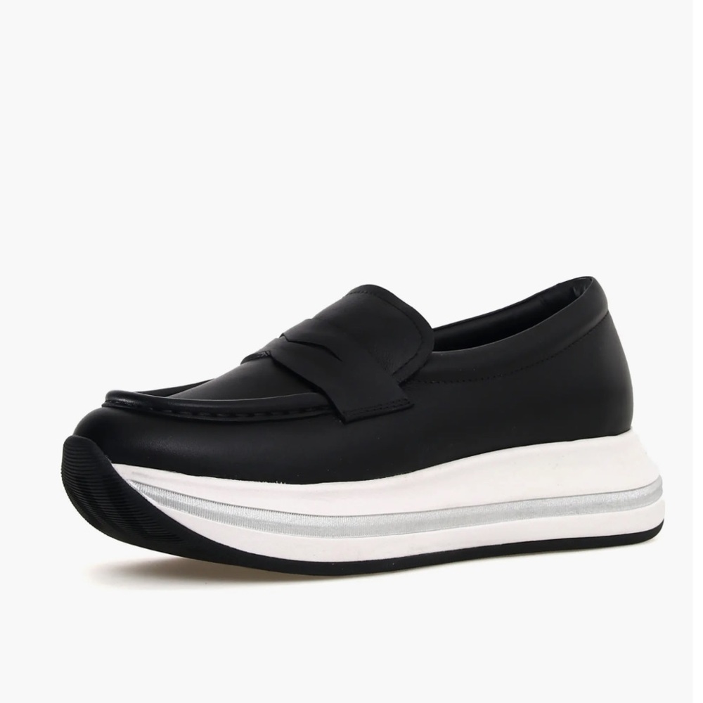 NWT VOILE BLANCHE MERRY Penny Loafer in Black - Picture 2 of 15